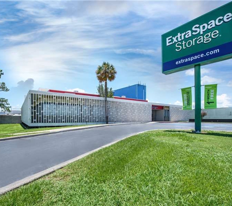 Extra Space Storage - Elmwood, LA