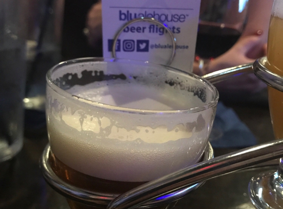 Blu Alehouse - Woodbridge, NJ