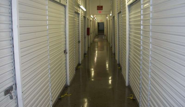 ExtraSpace Storage - Panorama City, CA