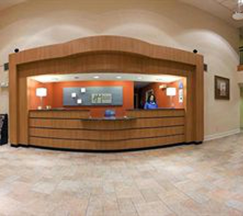 Holiday Inn Express & Suites Sulphur (Lake Charles) - Sulphur, LA