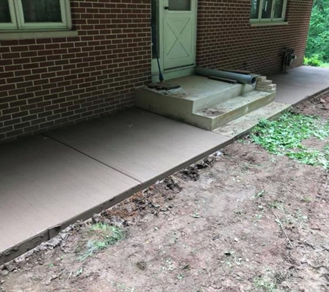 DP Concrete & Landscaping Inc. - Albany, WI