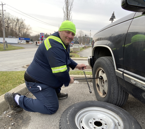 Razor Towing & Emergency Roadside Assistance - Floyds Knobs, IN