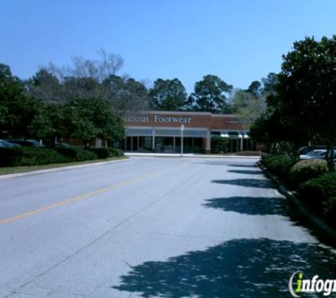 Famous Footwear - Jacksonville, FL