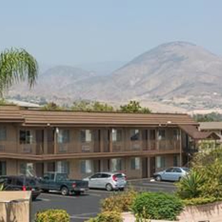 Days Inn by Wyndham San Bernardino - San Bernardino, CA