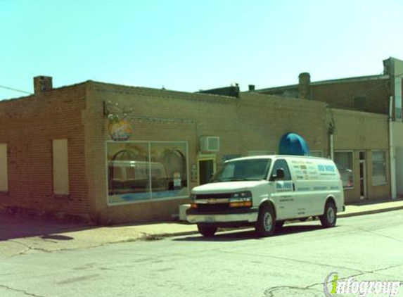 Paradise Cove Hair Salon - De Soto, MO