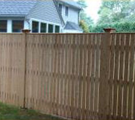 Distinctive Fences Inc. - Sharon, MA