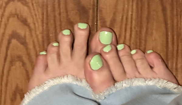 M & D Nail - Wentzville, MO. Pedicure