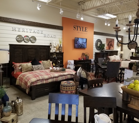 Ashley HomeStore - Grand Rapids, MI