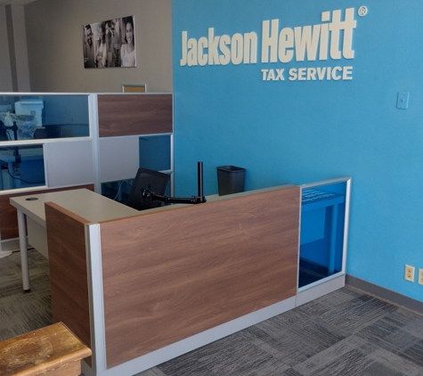 Jackson Hewitt Tax Service - San Antonio, TX