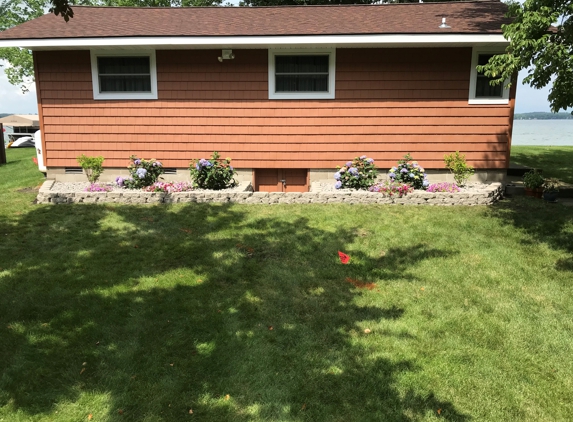 Stotts Landscaping - Grand Rapids, MN