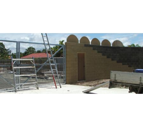 Fenceline (QLD) - Landsborough, QLD