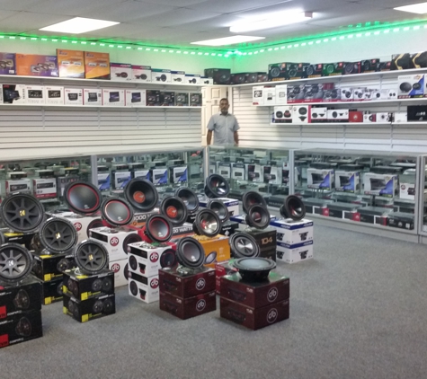 Dr Car Audio Cellphones - Spring, TX