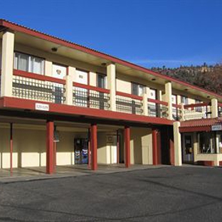 Spanish Trails Inn & Suites - Durango, CO