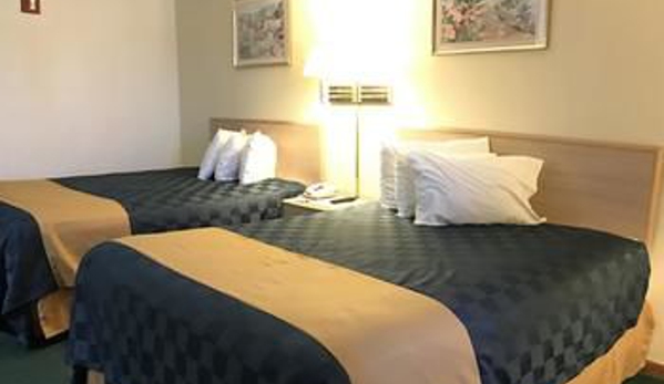 Americas Best Value Inn Champaign - Champaign, IL