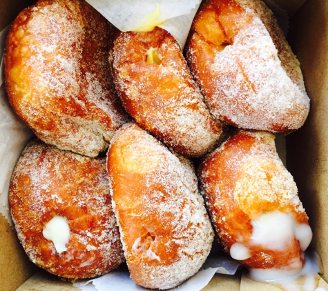 Leonard's Bakery - Honolulu, HI. Hot and fresh malasadas