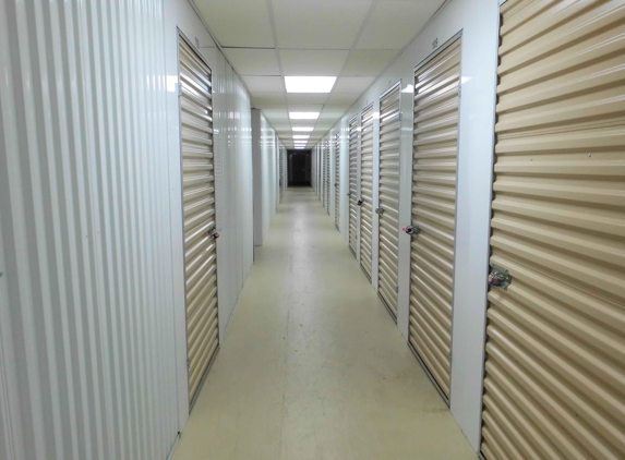 CubeSmart Self Storage - Woburn, MA