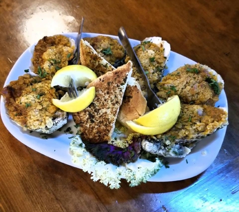 Rusty's Seafood and Oyster Bar - Cape Canaveral, FL