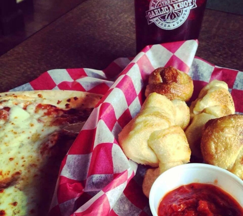 The Garlic Knot - Bear Creek - Lakewood, CO