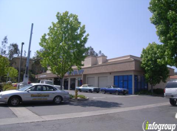 D Mac's Auto Repair - Escondido, CA