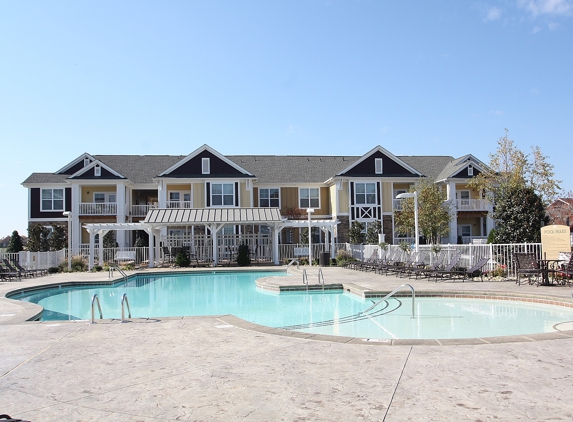 Bell Lake Norman Apartments - Mooresville, NC