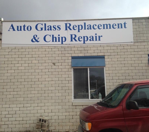 Wholesale Auto Glass Replacement - New Ulm, MN