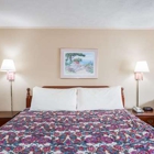 Travelodge by Wyndham Ridgeway Martinsville Area