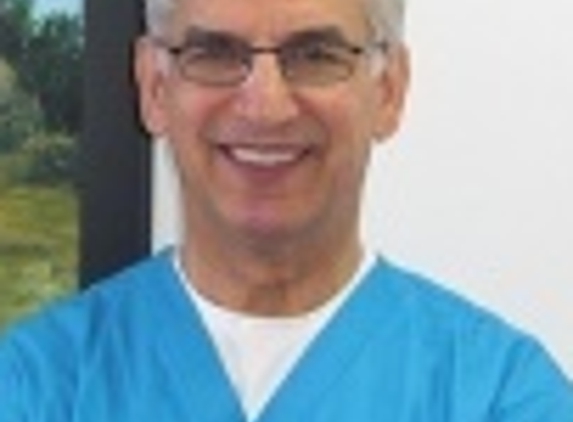 M Reza M Moini, DDS - Washington, DC