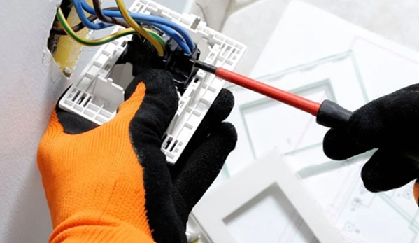 PICKLES PLUMBING AND ELECTRICAL - Tanilba Bay, NSW