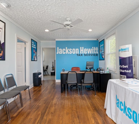 Jackson Hewitt Tax Service - Fredericksburg, VA