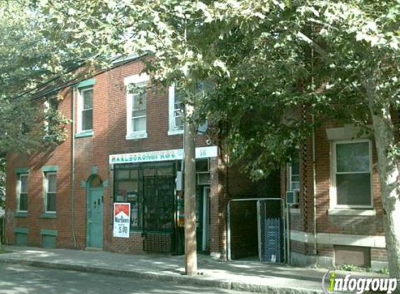 Marlboro Variety Store - Chelsea, MA