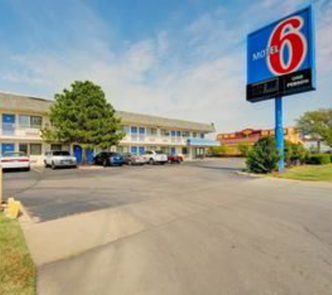 Motel 6