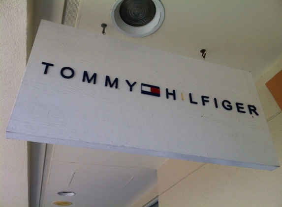 Tommy Hilfiger - Williamsburg, VA