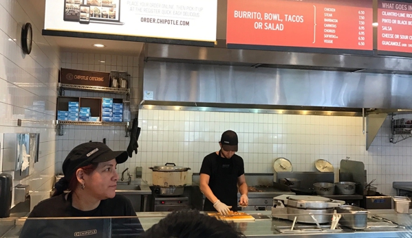 Chipotle Mexican Grill - Hialeah, FL