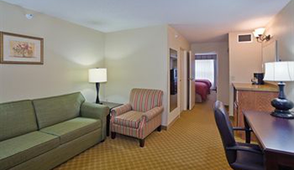 Country Inns & Suites - Iron Mountain, MI