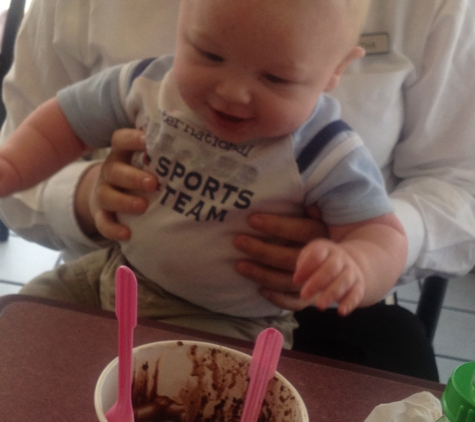 Baskin-Robbins - Millington, TN. Are you gonna share that?