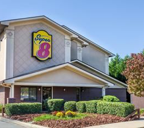 Super 8 by Wyndham Charlotte/Amusement Park Area - Charlotte, NC