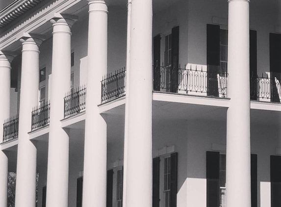 Dunleith Historic Inn - Natchez, MS