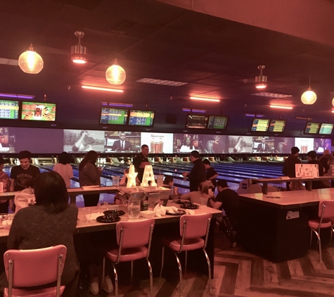 Bowlero - Fair Lawn, NJ