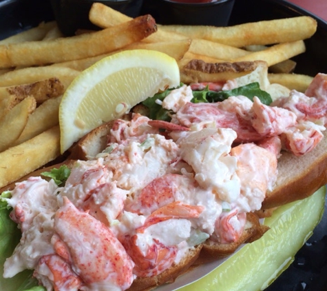 Anthony's Seafood - Middletown, RI