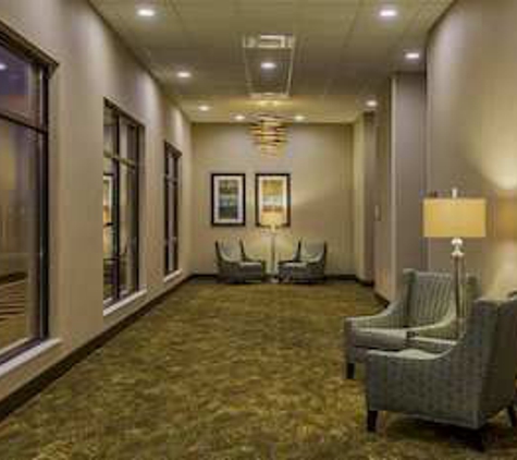 Hampton Inn & Suites Bend - hamptoninn3.hilton.com, OR