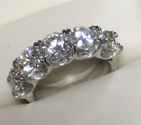 Latif's Jewelry Store & Engagement Rings - Plantation, FL