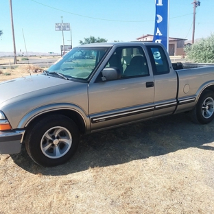 D & C Auto Sales - Silver Springs, NV. 1998 Chevy S10