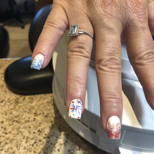 L A Nails - Glendale, AZ