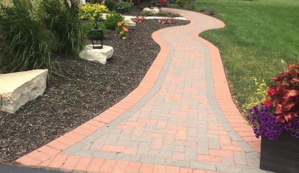 Reyes Landscaping & Lawn Service - Joliet, IL