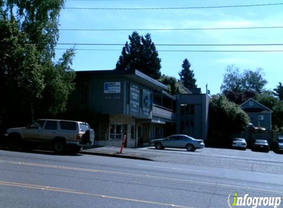 Eye Clinic of University Village - Seattle, WA