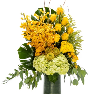 Between Flowers Design - Weston, FL. Yellow Flowers