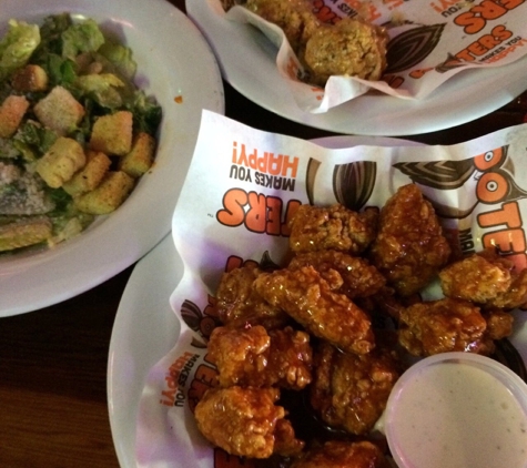 Hooters - Louisville, KY