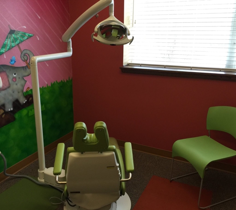 Little Sprouts Dental, LLC - Cedarburg, WI