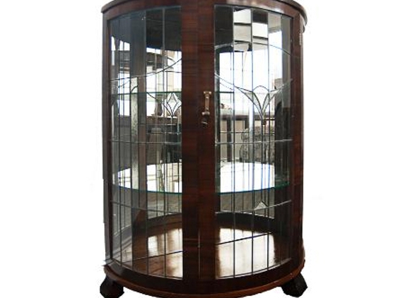 Angus Antique & Estate Furniture - Northcote, VIC