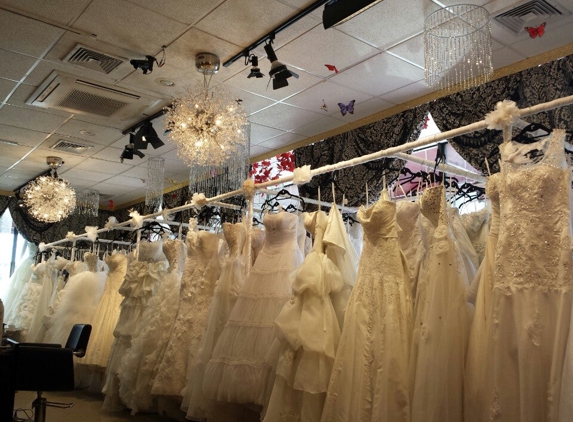 Carrie's Wedding Service Center - New York, NY